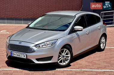 Хэтчбек Ford Focus 2017 в 