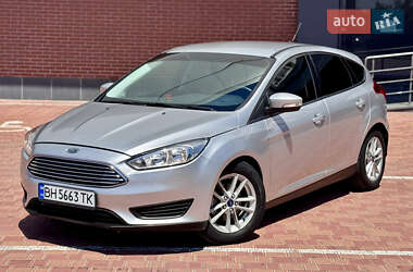 Хэтчбек Ford Focus 2017 в 