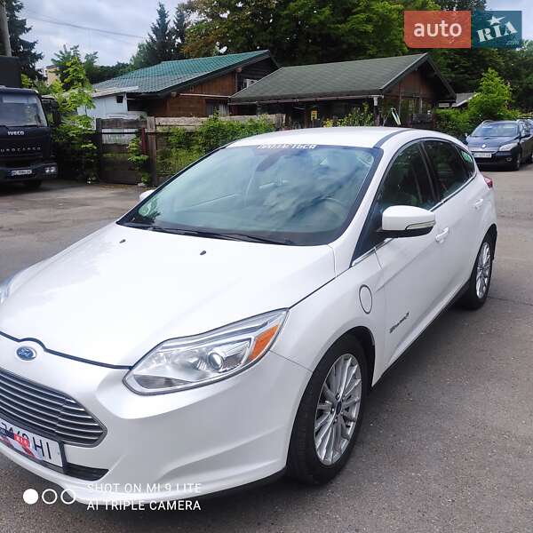 Хетчбек Ford Focus 2012 в Львові