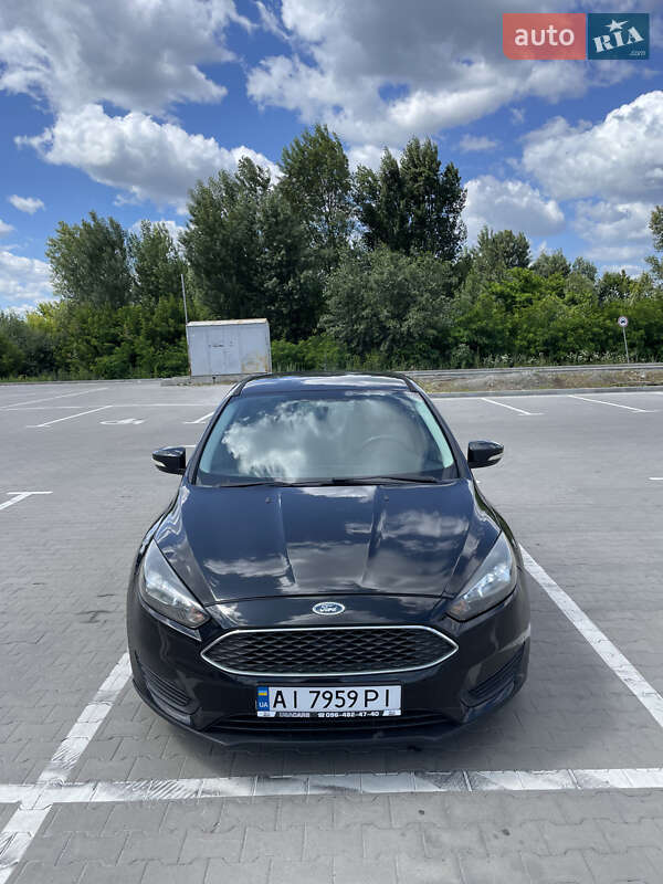 Седан Ford Focus 2015 в Киеве