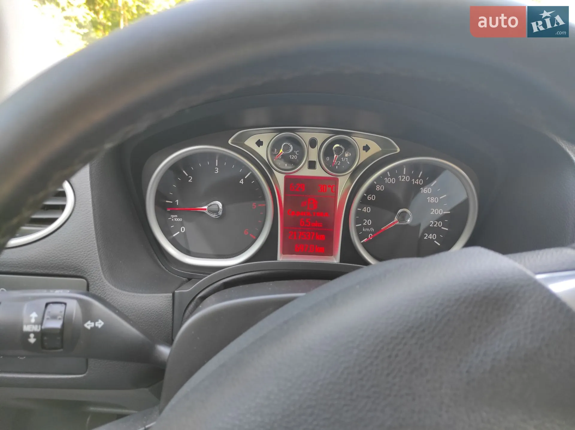 2010 Ford Focus - мініатюра 5