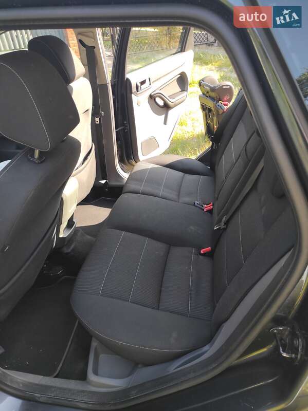 Универсал Ford Focus 2010 в Ужгороде