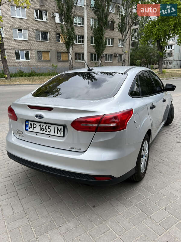 Седан Ford Focus 2015 в Запорожье