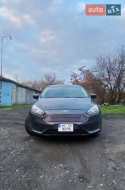 Седан Ford Focus 2015 в Тернівці