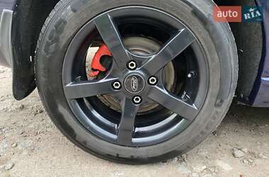 Седан Ford Focus 1999 в 