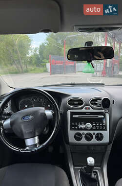 Универсал Ford Focus 2006 в 