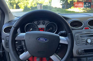 Хэтчбек Ford Focus 2008 в 