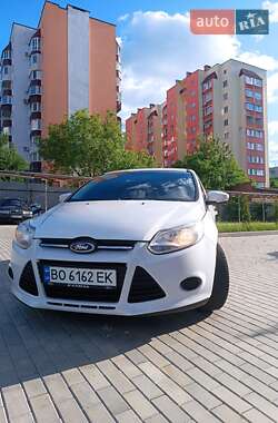 Седан Ford Focus 2014 в 
