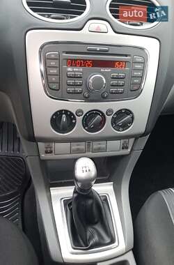 Универсал Ford Focus 2010 в 