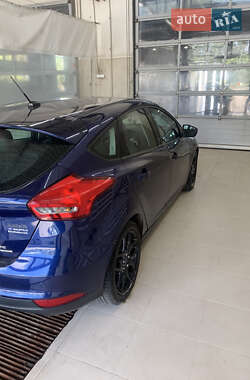 Хэтчбек Ford Focus 2016 в 