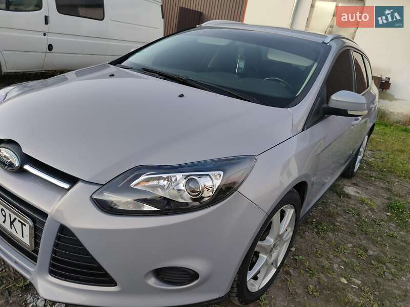 Универсал Ford Focus 2011 в Львове