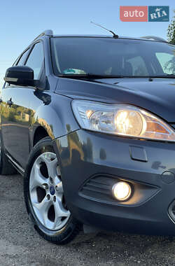 Универсал Ford Focus 2010 в 