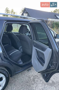 Универсал Ford Focus 2010 в 