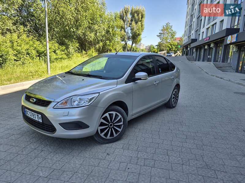 Хэтчбек Ford Focus 2010 в Львове