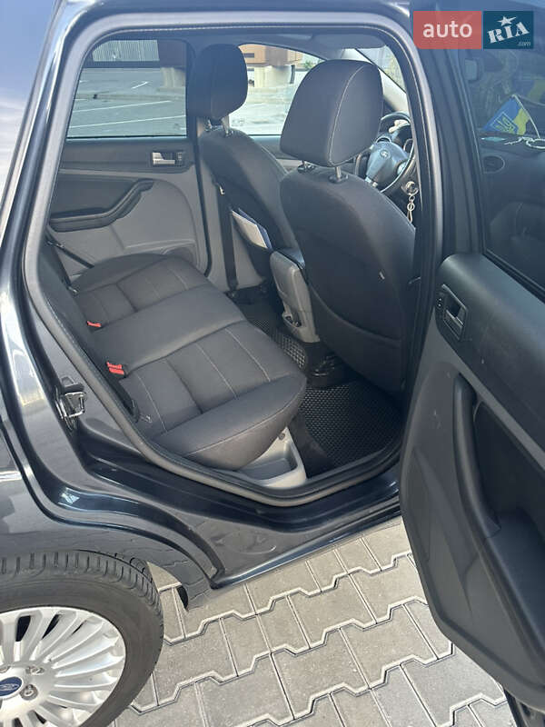 Універсал Ford Focus 2009 в Івано-Франківську