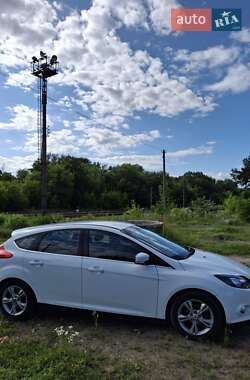 Хэтчбек Ford Focus 2013 в 