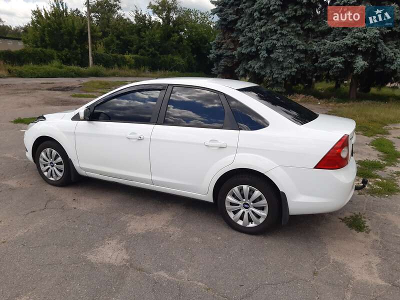 Седан Ford Focus 2010 в Лубнах фото 5 Седан Ford Focus 2010 в Лубнах
