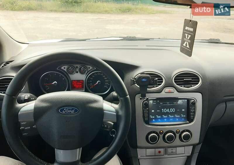 Седан Ford Focus 2010 в Лубнах фото 18 Седан Ford Focus 2010 в Лубнах