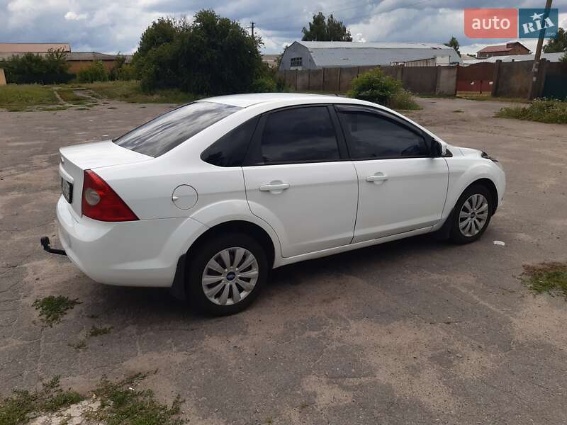 Седан Ford Focus 2010 в Лубнах фото 13 Седан Ford Focus 2010 в Лубнах
