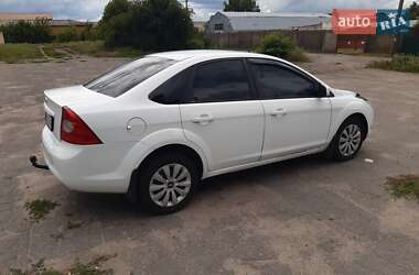 Седан Ford Focus 2010 в 