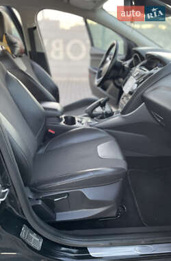 Универсал Ford Focus 2011 в 