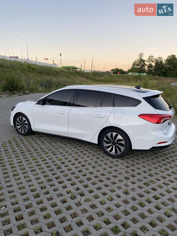 Универсал Ford Focus 2020 в Хмельницком