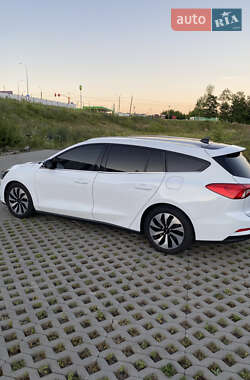 Универсал Ford Focus 2020 в 