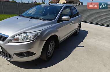 Седан Ford Focus 2010 в 