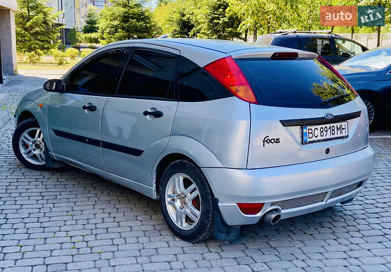 Хетчбек Ford Focus 2004 в Івано-Франківську