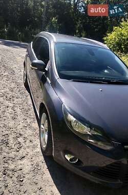 Универсал Ford Focus 2012 в 
