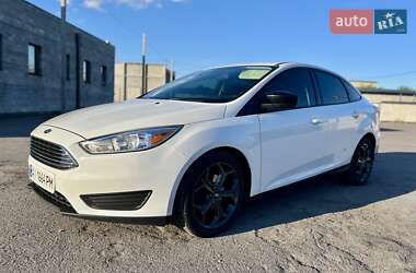 Седан Ford Focus 2017 в 
