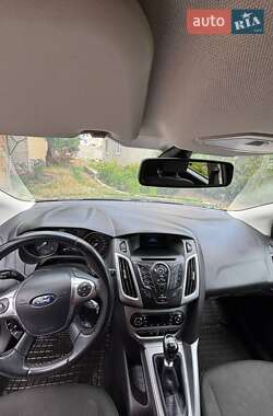 Универсал Ford Focus 2013 в 