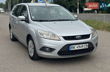 Универсал Ford Focus 2010 в 