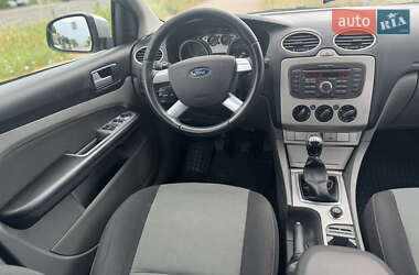 Универсал Ford Focus 2010 в 