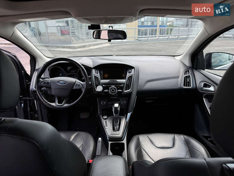 Хэтчбек Ford Focus 2015 в Днепре