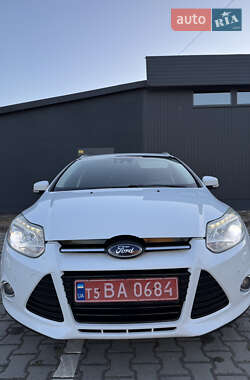 Универсал Ford Focus 2013 в 