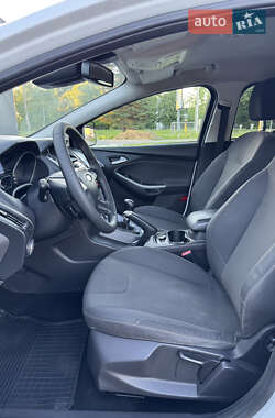 Универсал Ford Focus 2013 в 