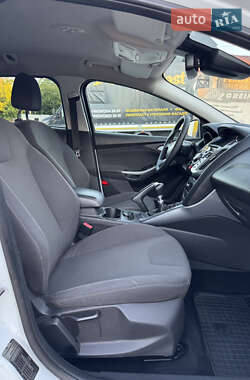 Универсал Ford Focus 2013 в 