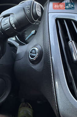 Универсал Ford Focus 2013 в 