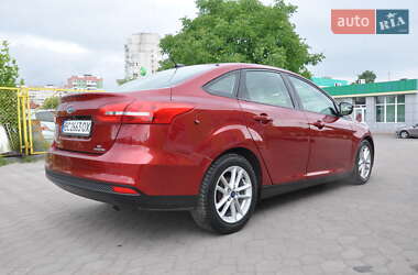Седан Ford Focus 2016 в 