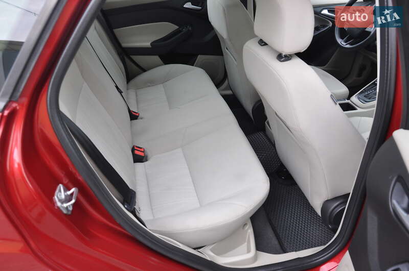 Седан Ford Focus 2016 в Львове