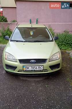 Хэтчбек Ford Focus 2007 в Ровно