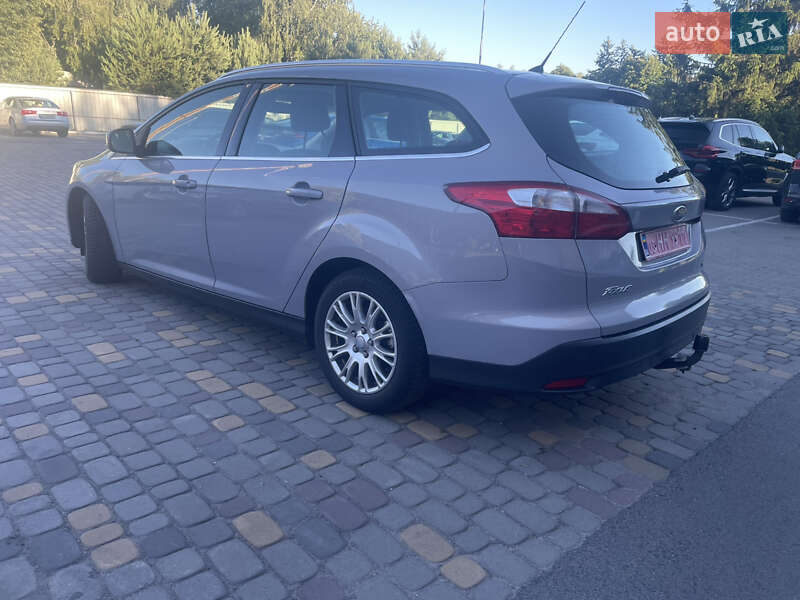 Универсал Ford Focus 2013 в Луцке