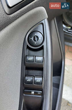 Седан Ford Focus 2013 в 