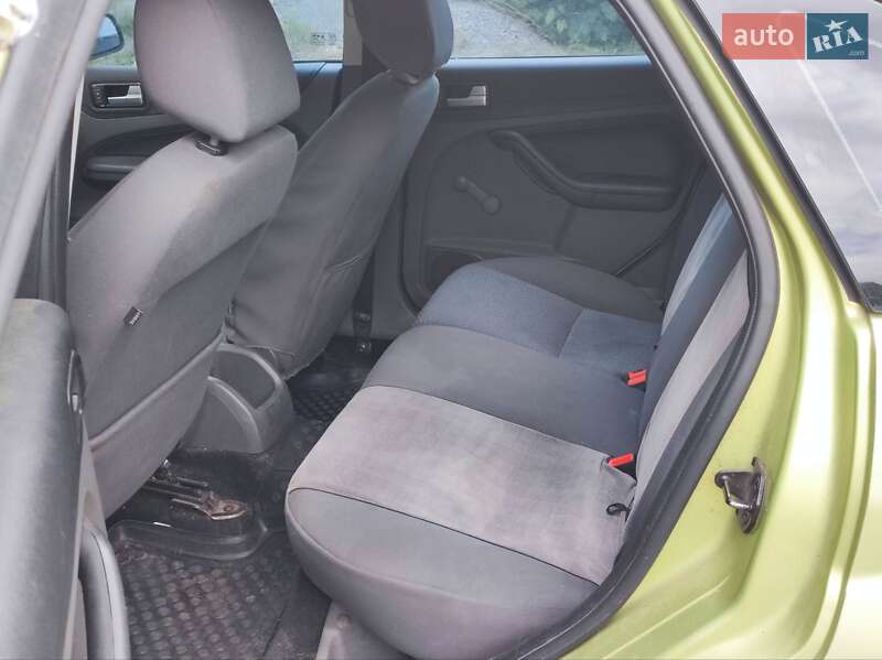 Хетчбек Ford Focus 2006 в Полтаві фото 7 Хетчбек Ford Focus 2006 в Полтаві