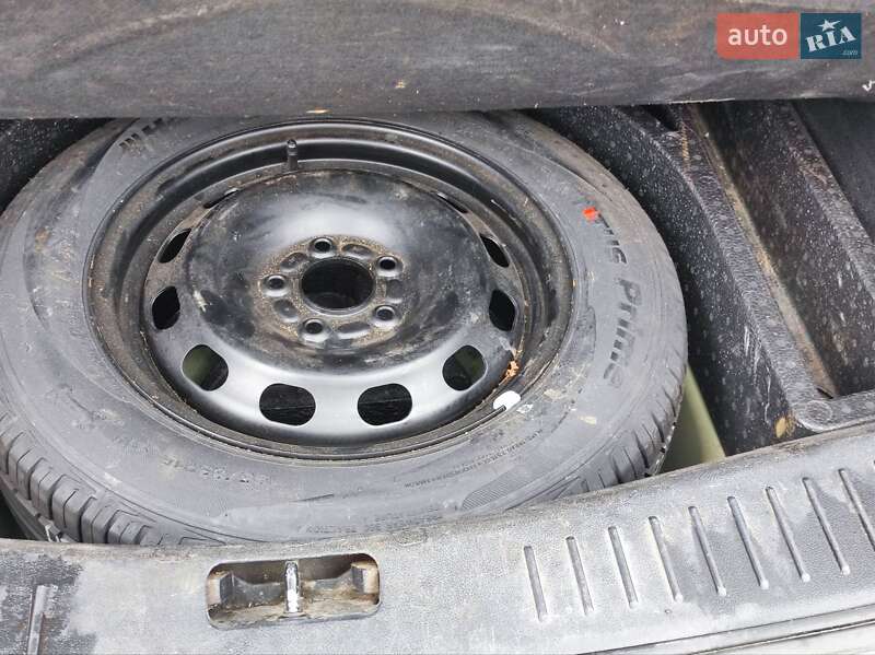 Хетчбек Ford Focus 2006 в Полтаві фото 16 Хетчбек Ford Focus 2006 в Полтаві