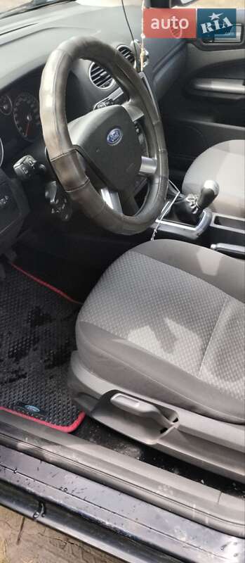 Универсал Ford Focus 2006 в Буске