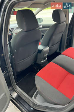 Универсал Ford Focus 2009 в 