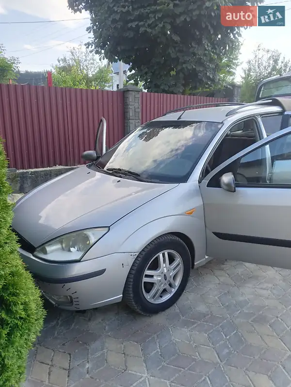 Ford Focus 2001