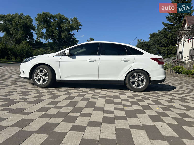 Седан Ford Focus 2011 в Нежине